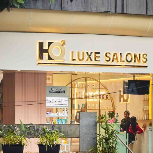 HQ Luxe Smart Salon, Bandra